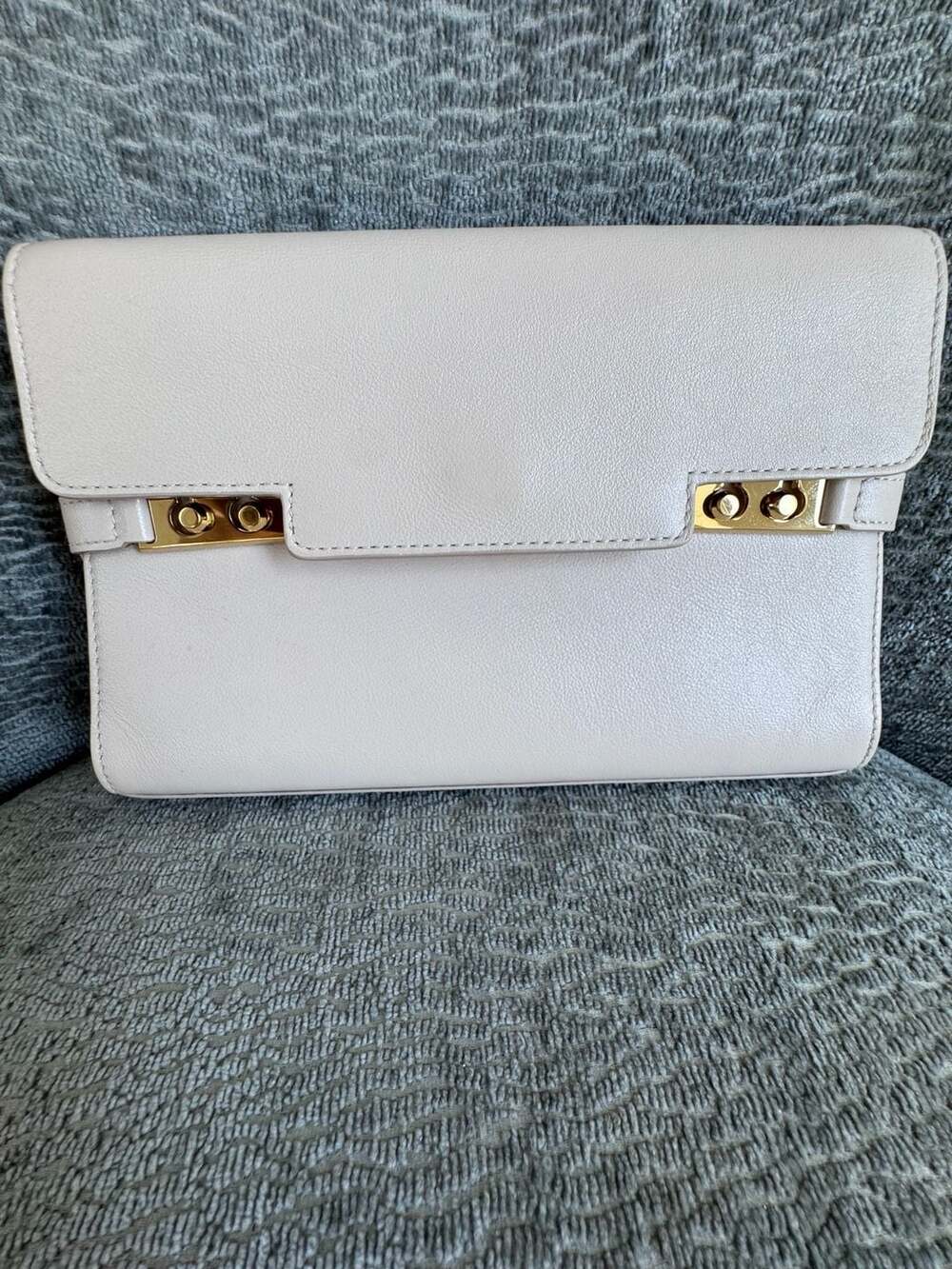 Delvaux Tempête Chain Shoulder Bag – Blush Pink Calfskin | Authentic | Made in F - Picture 4 of 13